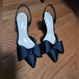 Jessica Simpson Elegant Black Slingback Heels with Bow